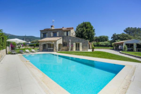 superbe villa 5 chambres avec piscine